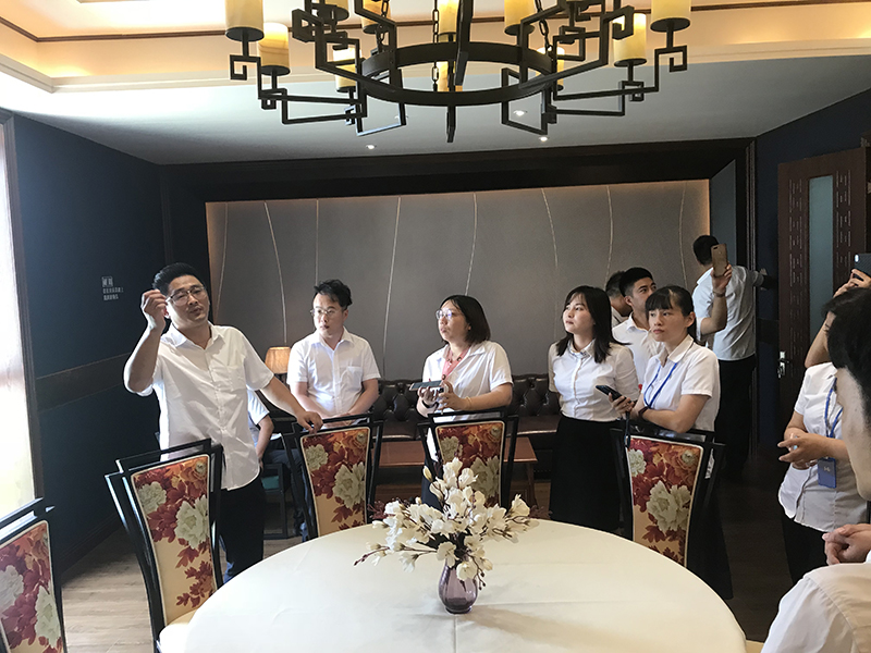菲彩国际集成墙面.jpg 菲彩国际集成墙面.jpg